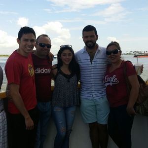 Meet your Posher, Elia